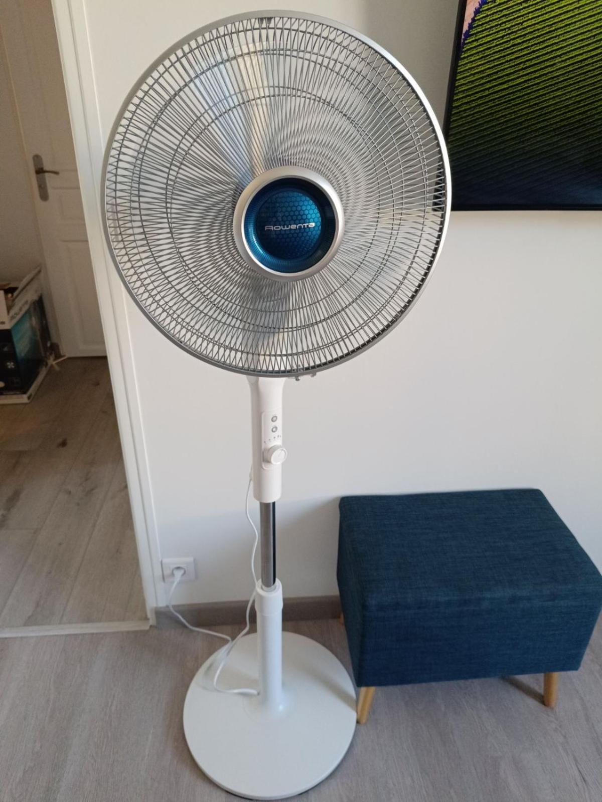 Cocon D'Hiver - Netflix & Wifi - Parking Gratuit - Check-In 24H24 - Kit Bebe Inclus - Emplacement Velos - Goodmarning Châlons-en-Champagne Zewnętrze zdjęcie
