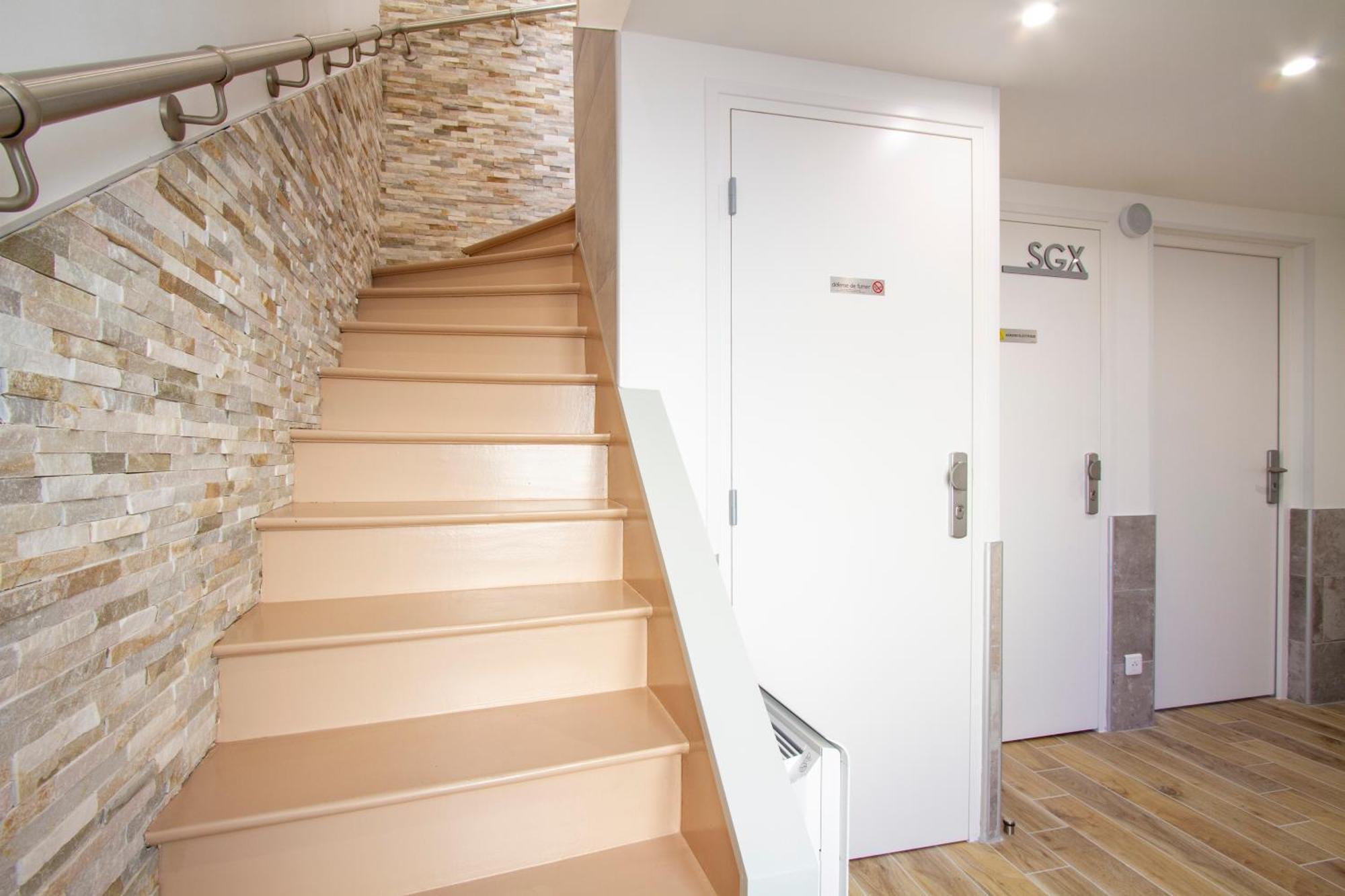 Cocon D'Hiver - Netflix & Wifi - Parking Gratuit - Check-In 24H24 - Kit Bebe Inclus - Emplacement Velos - Goodmarning Châlons-en-Champagne Zewnętrze zdjęcie